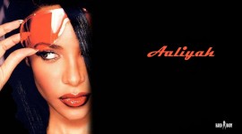 Aaliyah Photos