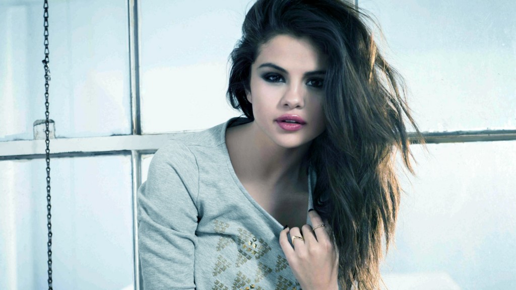 Selena Gomez wallpapers HD