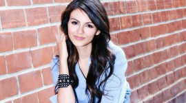 Victoria Justice Iphone wallpapers
