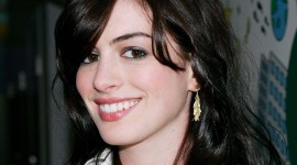 Anne Hathaway Iphone wallpapers