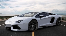 Lamborghini Aventador for smartphone
