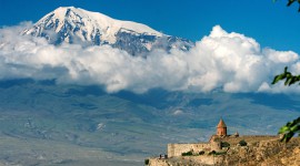 Ararat Mountain Desktop Wallpaper