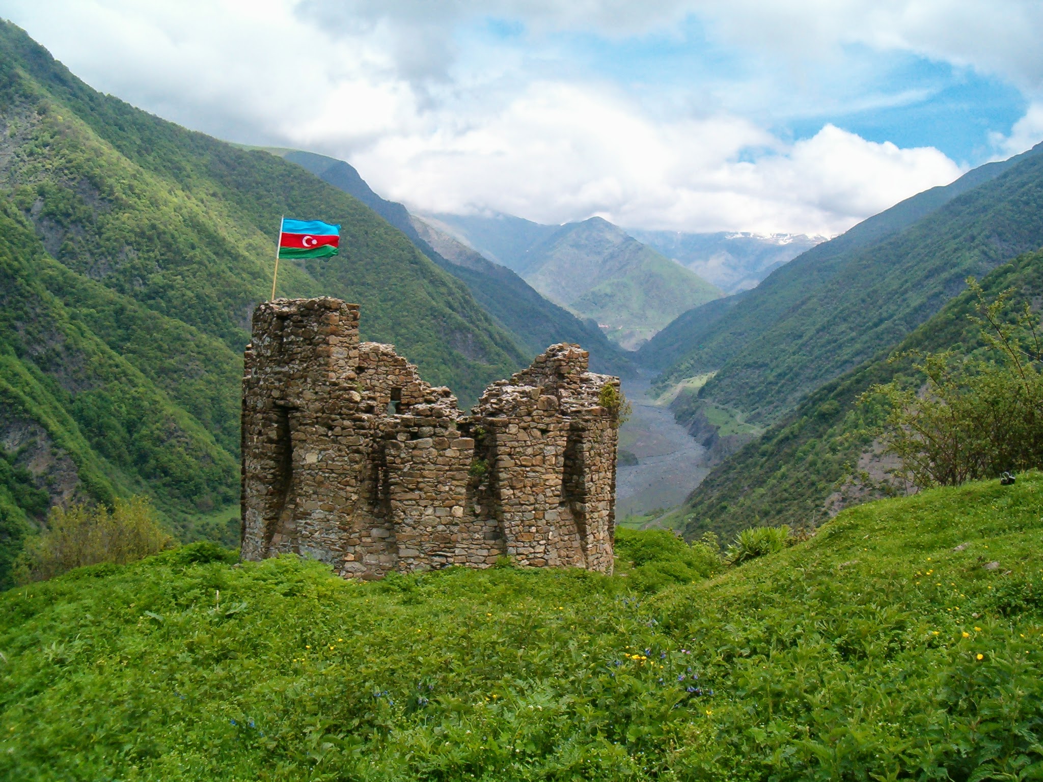 Гах Илису Азербайджан