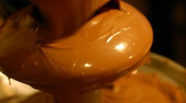 Chocolate Fountain Wallpaper For IPhone