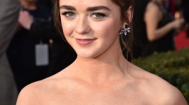 Maisie Williams Wallpaper For IPhone 6 Download