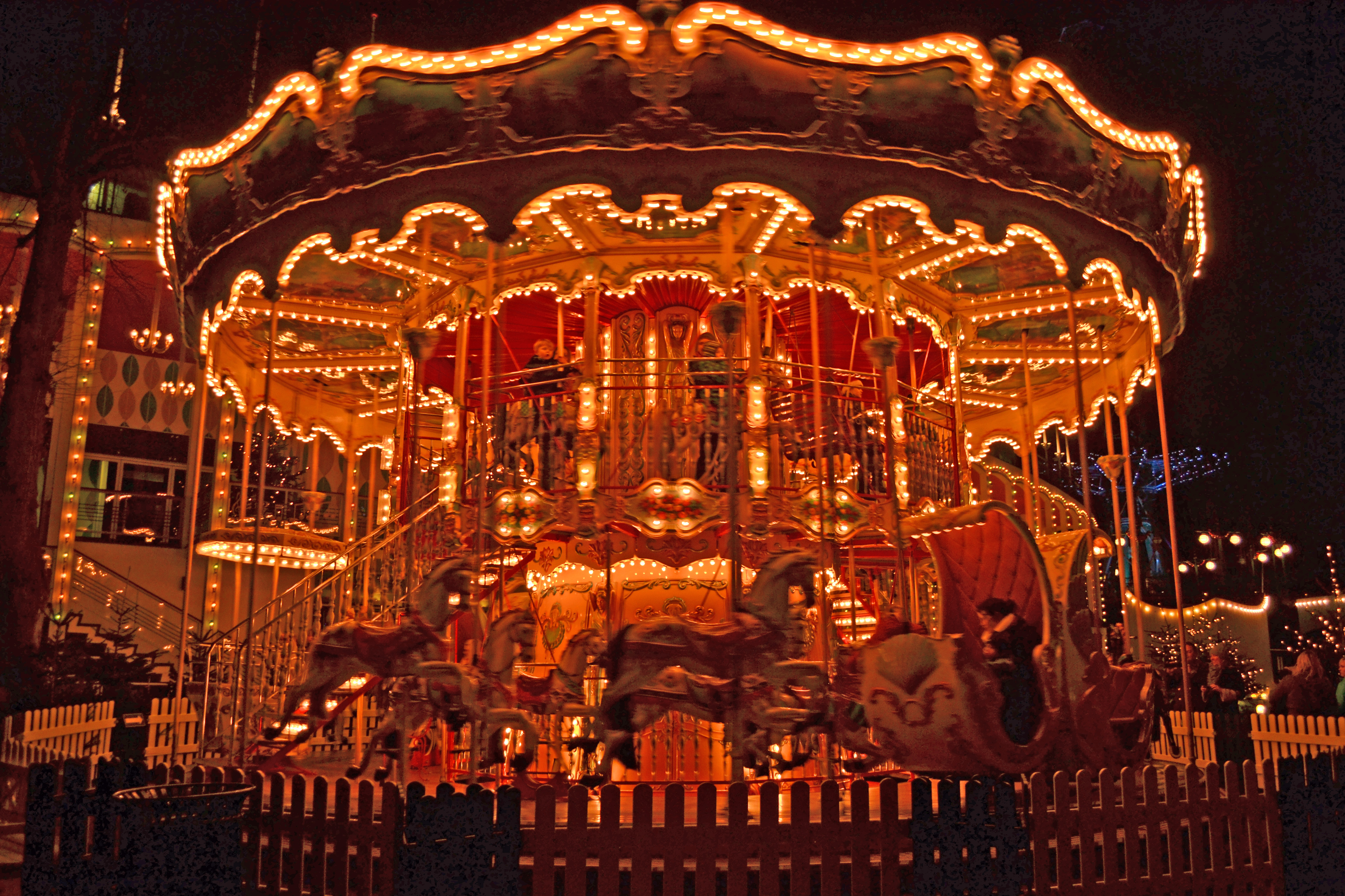 Carousel Wallpapers High Quality | Download Free