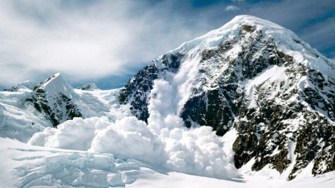 Snow Avalanche wallpapers high quality