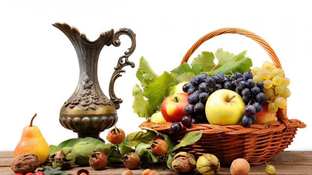 A Basket Of Fruit wallpapers HD