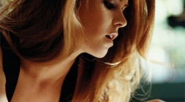 Isla Fisher Wallpaper For IPhone 6
