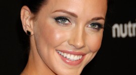 Katie Cassidy Wallpaper For IPhone 6