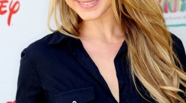 Lo Bosworth Wallpaper For IPhone Free