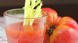 Tomato Juice Wallpaper For IPhone