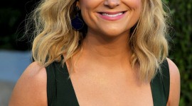 Amy Poehler Wallpaper For IPhone 7