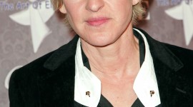 Ellen DeGeneres Wallpaper For IPhone 7