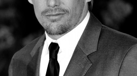 Ethan Hawke Wallpaper For IPhone