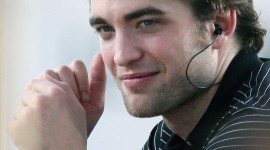 Robert Pattinson Wallpaper For IPhone