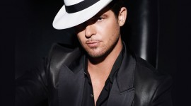 Robin Thicke Wallpaper For IPhone