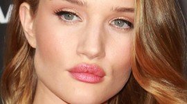 Rosie Huntington-Whiteley Wallpaper For IPhone 6 Download