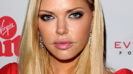 Sophie Monk Wallpaper For IPhone