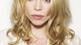 Billie Piper Wallpaper For IPhone