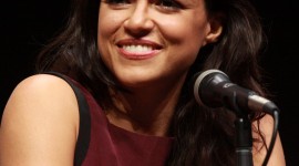 Michelle Rodriguez Wallpaper For IPhone Free