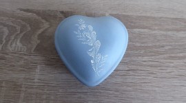 Porcelain Heart Photo Download