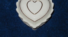 Porcelain Heart Wallpaper Free
