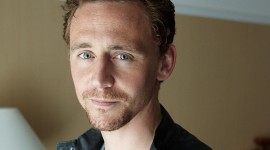 Tom Hiddleston Wallpaper Free