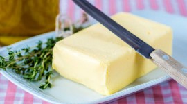 Butter Oil Photo Download