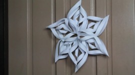 Paper Snowflakes Desktop Wallpaper
