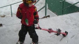 Kids Skis Wallpaper
