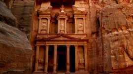 Petra In Jordan Desktop Wallpaper