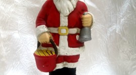 The Santa Claus Figurine Wallpaper For Mobile