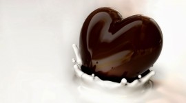 Chocolate Heart Best Wallpaper