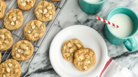 Cookies With Nuts Wallpaper HD