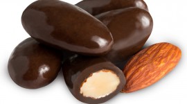 Nuts In Chocolate Photo Download