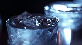 The Ice In The Water Desktop Wallpaper