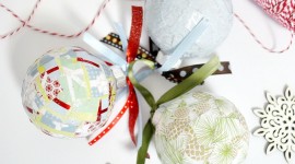 Unusual Christmas Balls For Android
