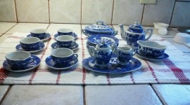 Blue Dishes Wallpaper Download#1