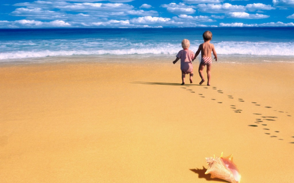 Children By The Seashore wallpapers HD