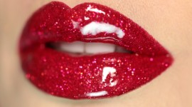 Shiny Lips Desktop Wallpaper#1