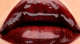 Shiny Lips Photo Download#1