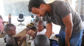 Volunteers In Africa Wallpaper 1080p
