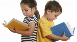 Children Read Desktop Wallpaper HD