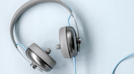 Different Headphones Photo Download