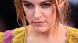 Riley Keough Wallpaper For IPhone 6 Download