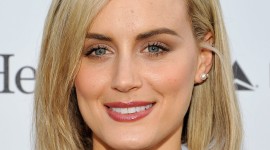 Taylor Schilling Wallpaper For IPhone 6
