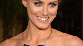 Taylor Schilling Wallpaper For IPhone 6 Download