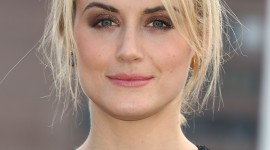Taylor Schilling Wallpaper For IPhone 7