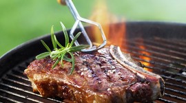 Grilled Beef Wallpaper For Mobile